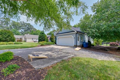 Family Home on 1 Acre with Pool about 11 Mi to Greensboro