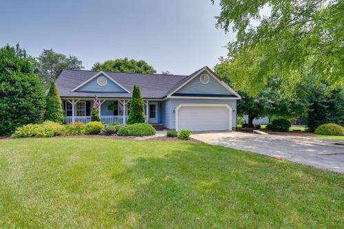 Family Home on 1 Acre with Pool about 11 Mi to Greensboro