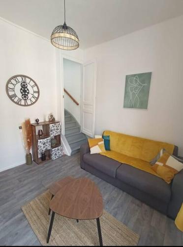 La Belle Armentières, maison triplex cosy proche de Lille