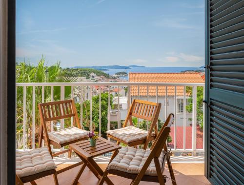 Maki Apartments - image 6