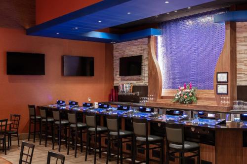 Shoshone-Bannock Hotel and Event Center - 바/라운지