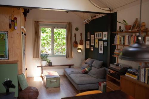 Knus boshuisje onder de eiken in Ermelo