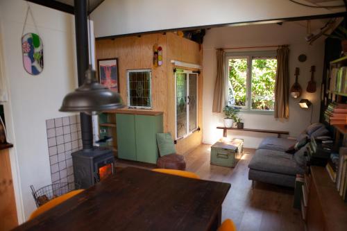 Knus boshuisje onder de eiken in Ermelo