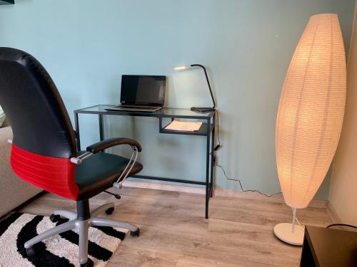 設施, Cozy Independent guest apartment, free parking in 托馬舒夫馬佐夫舍