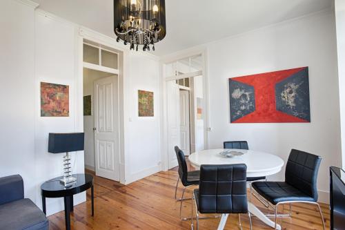 BmyGuest - Príncipe Real Galeria Apartment Lisbon