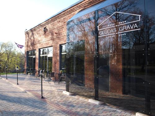 Glūdas Grava - image 8