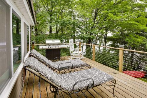 Peaceful Fishermans Paradise with Deck and Fire Pit! Peaceful Fishermans Paradise with Deck and Fire Pit!