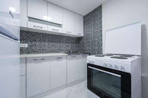 Dapur, Stojkovic Family Apartments in Tivat