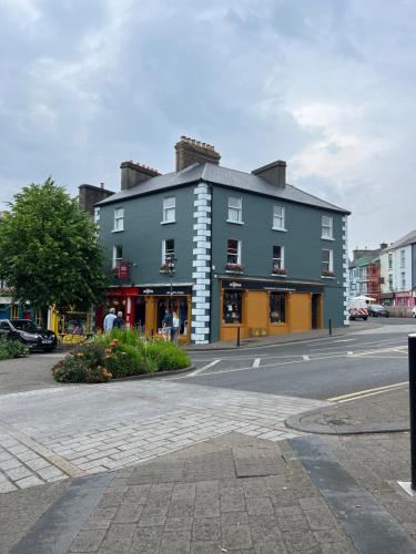 No. 1 Bridge Street