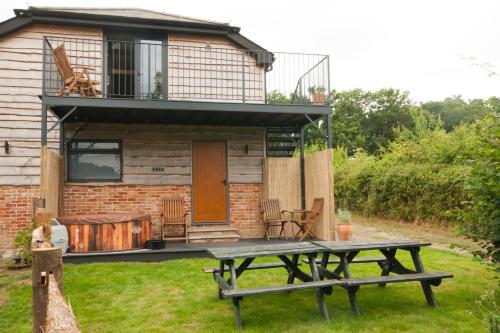 bubbelbad, Luxury three bedroom property with hot tub in West Wellow