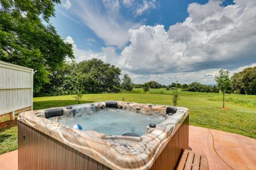 Cozy Tennessee Abode with Private Hot Tub and Fire Pit