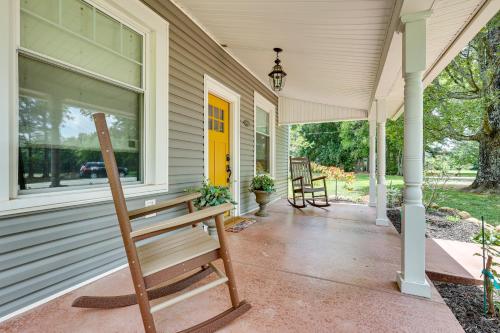 Cozy Tennessee Abode with Private Hot Tub and Fire Pit in Winchester 