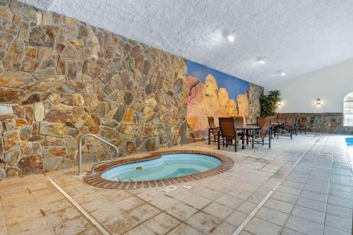 Comfort Inn & Suites Mt Rushmore