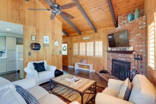 Lake Arrowhead Retreat By Snow Valley Mtn Resort! - image 10