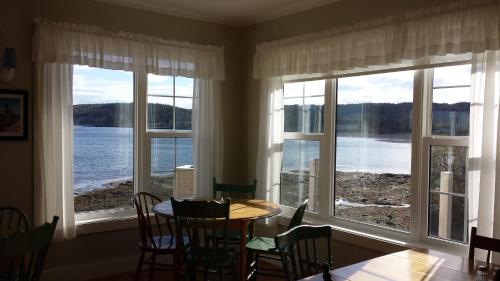 Restorāns, Compass Rose Heritage Inn in North Head (NB)