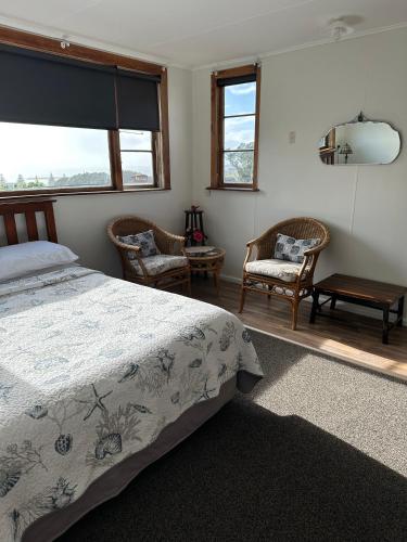 58 Pioneer - Retro Studio Unit in Moturoa