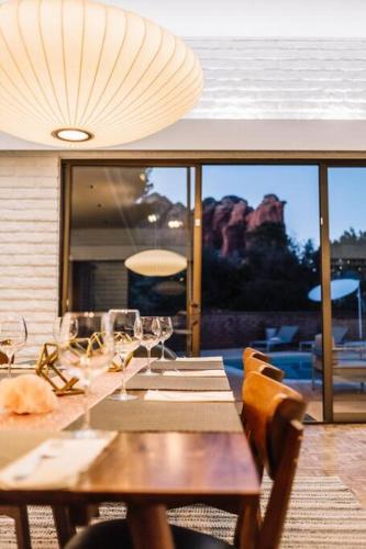 Jacuzzi, Walk to Trails, Stunning Views, Mid-Century Modern,Pool, Sedona (Foto 8)