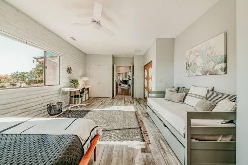 Jacuzzi, Walk to Trails, Stunning Views, Mid-Century Modern,Pool, Sedona (Foto 10)