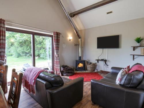 Farrow Scarborough - image 3