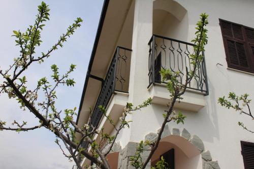 House in Caramagna, Imperia (photo 3)