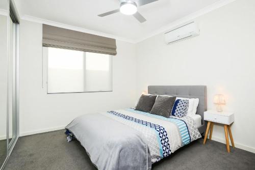 Executive Accommodation Absolute Beach Front