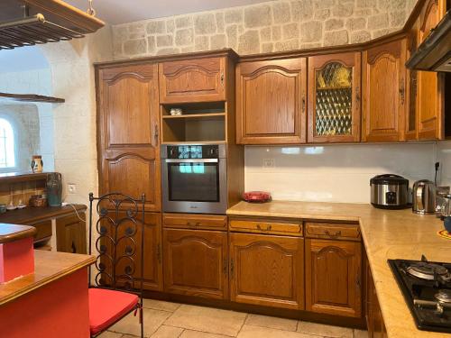 Iekārtas, Gîte avec jacuzzi, et accès privé à la rivière (Gite avec jacuzzi, et acces prive a la riviere) in Ladern-sur-Lauquet
