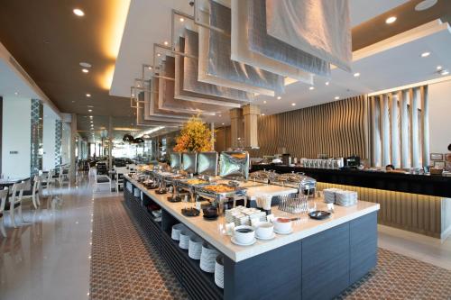 Restaurant, Kantary Hotel and Serviced Apartment Korat  in Nakhonratchasima