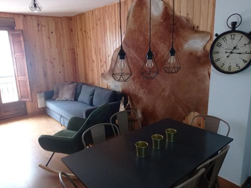 Iekārtas, Apartamento Albareda in Aisa