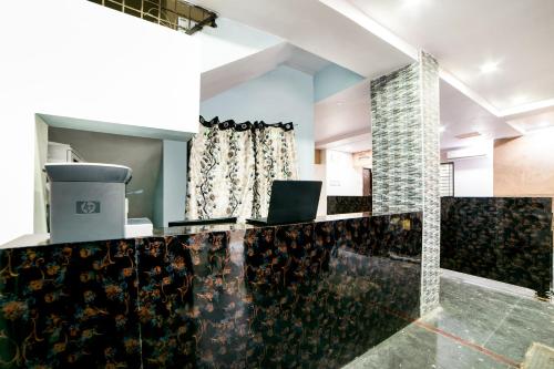 Super Hotel O Lucky Hotels Gachibowli - 로비