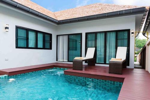 pool villa with warm water