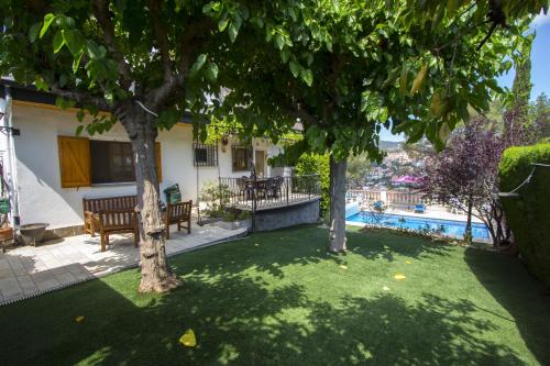 Catalunya Casas Private paradise - hop, skipjump to Barcelona! in Corbera de Llobregat