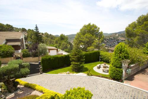 A szálláshely kívülről, Catalunya Casas Private paradise - hop, skipjump to Barcelona! in Corbera de Llobregat