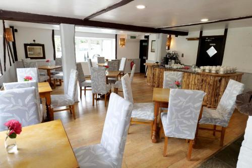 The Mary Arden Inn - image 3