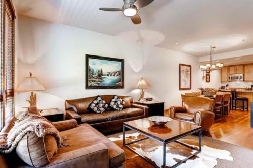 Exterior view, Breckenridge Bluesky 2 Bedroom Ski In, Ski Out Condo in Four O'Clock