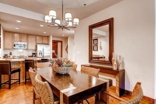 Exterior view, Breckenridge Bluesky 2 Bedroom Ski In, Ski Out Condo in Four O'Clock