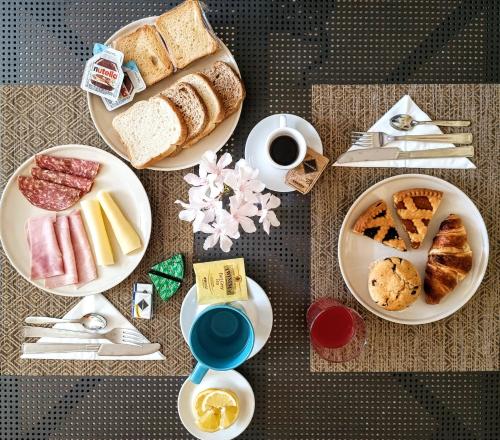 B&B Il Giardino dei Poeti and Apartaments