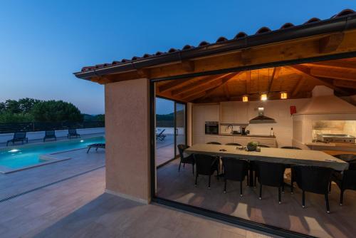 Villa Emi in Karojba