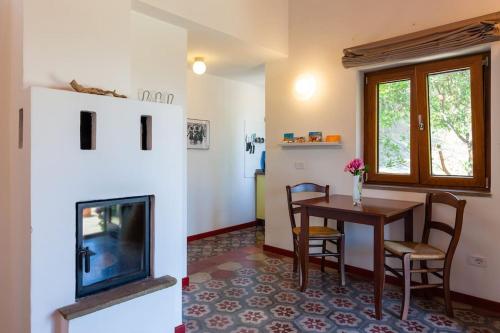 Tiny-House im Olivenhain - 1km zum Strand- Cilentissimo, Castellabate (photo 6)