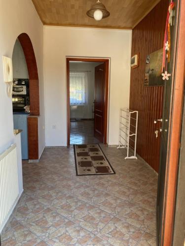 ทางเข้า, House Damado Deluxe in ออตเตเวนี