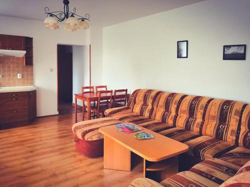 Penzion Zvoneček (Penzion Zvonecek) in Jetrichovice U Decina