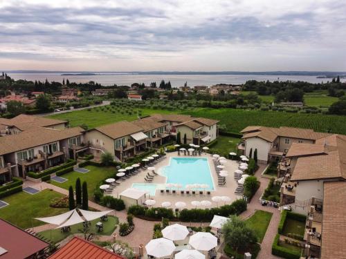 Lake Garda Resort - Accommodation - Moniga