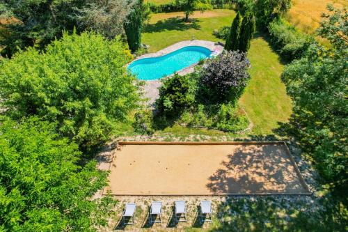 Crazy Villa Chasseuserie 89 - Heated pool - Soccer - 1h30 Paris - 45 p