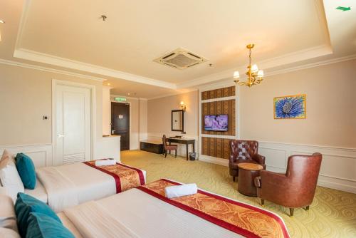 Superior Double Room image 4