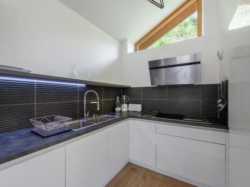 Chalet moderne a Meribel avec sauna et jacuzzi, 6 chambres - FR-1-565-55 in Morel