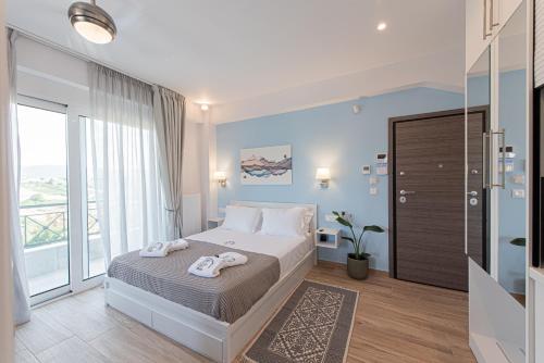 Mirtilo Apartment - Hellenic Apartments Avlona in Plaka Dilesi