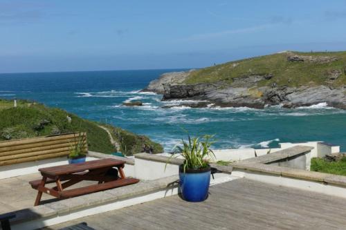 Surfside, Porth, North Cornwall