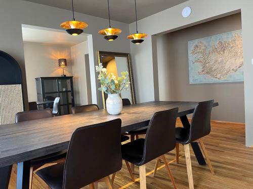 Shared lounge/TV area, Jokla Guesthouse in Egilsstadir