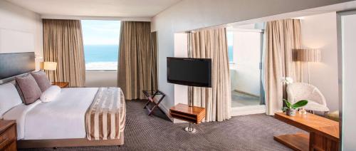 Southern Sun Elangeni & Maharani Room Type - Maharani Suite
