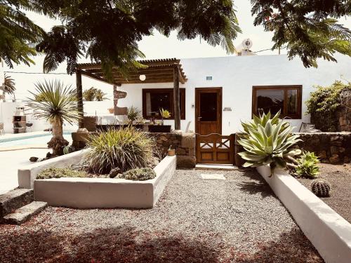  Bodega Botánica, Pension in Muñique