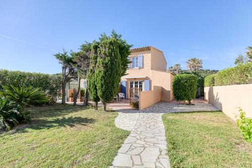 設施, Hôtel La Nartelle (Hotel La Nartelle) in 聖馬克西姆